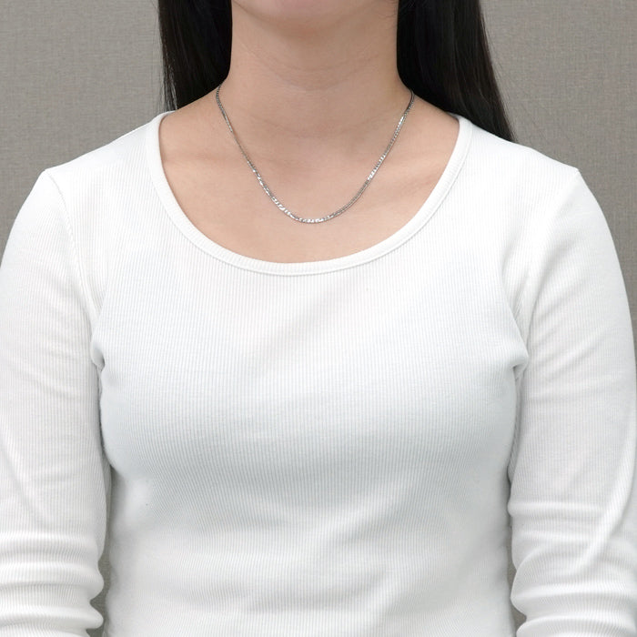 Pt1000喜平ネックレス 着用イメージ レディースファッション アクセサリー レディースジュエリー